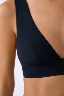 Top bikini triángulo