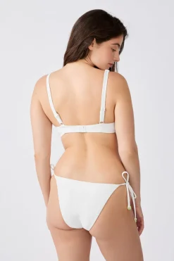 Top bikini triángulo con aros