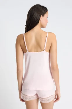 Top con tirantes finos de encaje