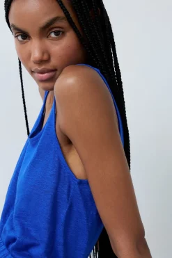 Top de tirantes de lino