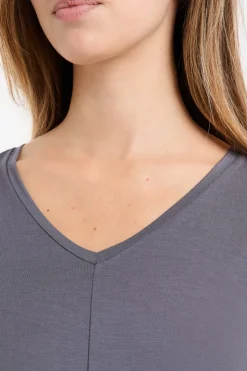 Top liso de manga corta