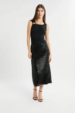 Top sin mangas con anilla