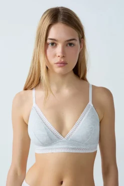 Triángulo sin aros de algodón