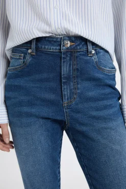 Vaqueros de corte slim