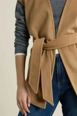 Veste sans manches ceinturée