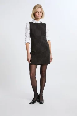 Vestido corto a rayas