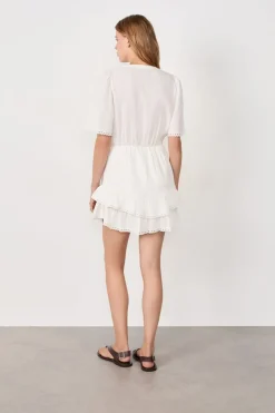 Vestido de algodón con bordado