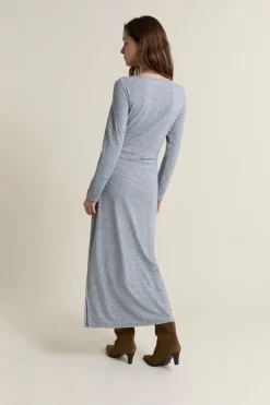 Vestido largo con cuello barco