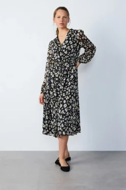 Vestido largo estampado fluido