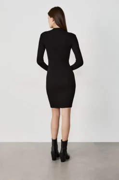 Vestido suéter corto