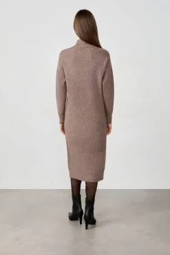 Vestido suéter largo