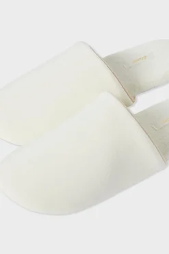 Zapatillas destalonadas