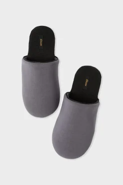 Zapatillas destalonadas